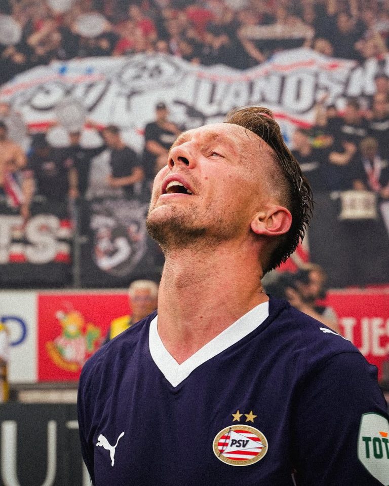 Luuk de Jong: Surprise Transfer and Remarkable Career luuk de jong