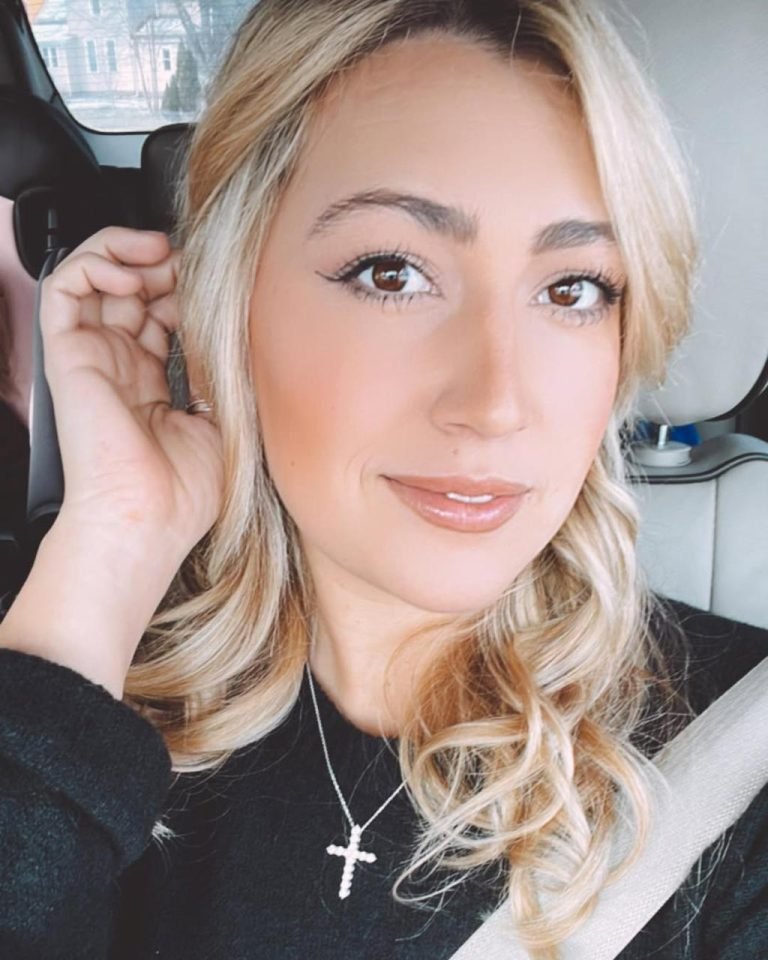 taylor dooley husband