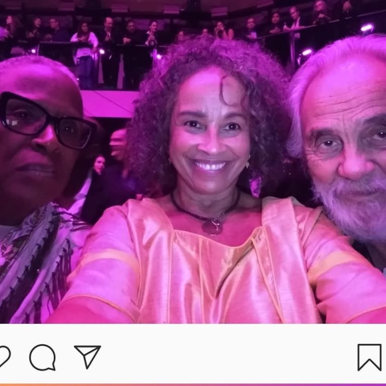 Maxine Sneed Age: Uncovering Her Real Story maxine sneed age